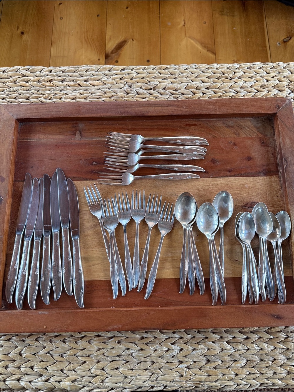 Oneida Community Silver Flower Silverplate Flatware Set - Classic 1960’s